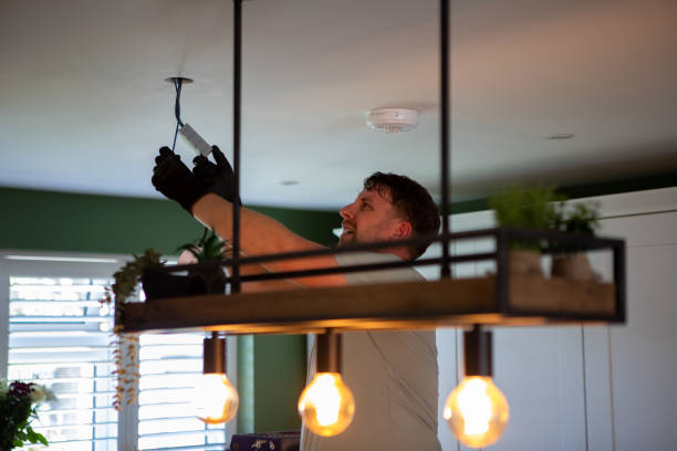 Professional Electrician in Elgin, IL